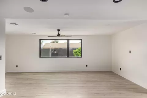 Living - 4019 E Surrey Ave, Phoenix, AZ 85032 photo 4 of 5