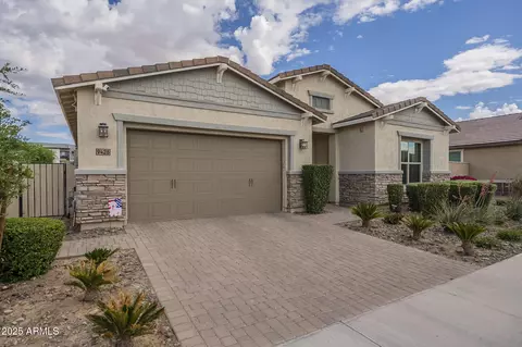 9428 E Thatcher Ave, Mesa, AZ 85212