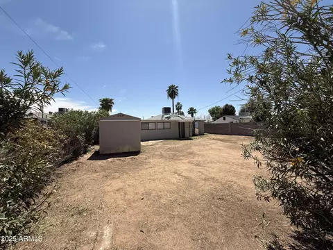 Exterior - 1840 E Clarendon Ave, Phoenix, AZ 85016 photo 16 of 16