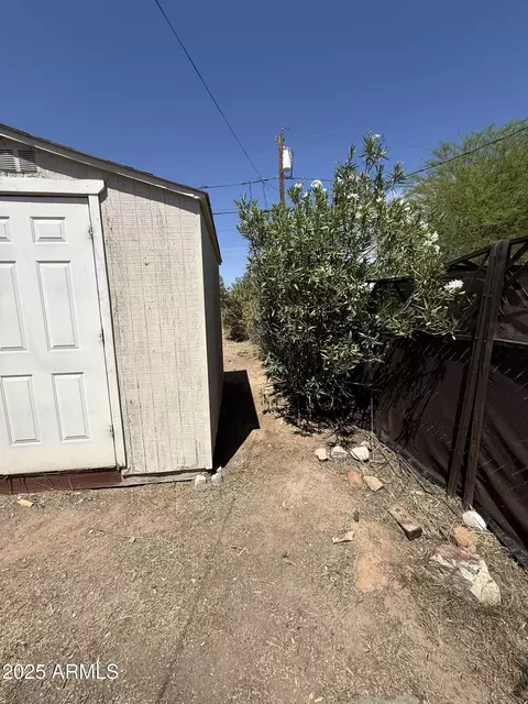 Exterior - 1840 E Clarendon Ave, Phoenix, AZ 85016 photo 9 of 16