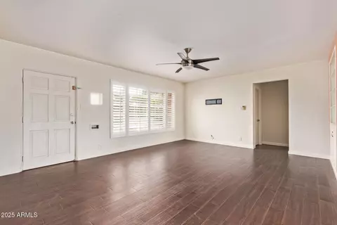 Living - 1445 E Monte Vista Rd, Phoenix, AZ 85006 photo 4 of 4