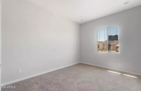 674 W Rock Needle Trl, Apache Junction, AZ 85120 photo 5