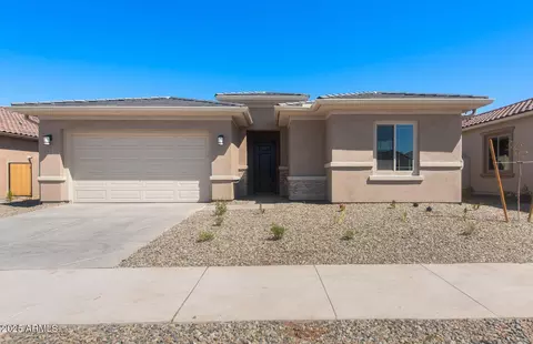 674 W Rock Needle Trl, Apache Junction, AZ 85120