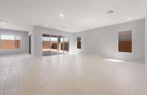 674 W Rock Needle Trl, Apache Junction, AZ 85120 photo 10