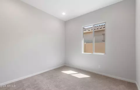 674 W Rock Needle Trl, Apache Junction, AZ 85120 photo 6