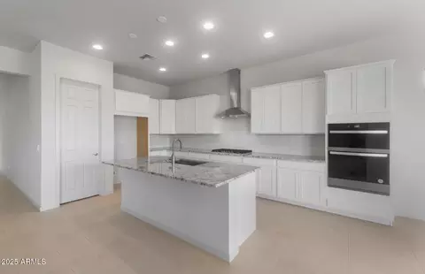 662 W Rock Needle Trl, Apache Junction, AZ 85120 photo 15