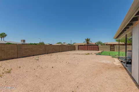 Exterior - 900 S Palo Verde Dr, Apache Junction, AZ 85120 photo 5 of 5