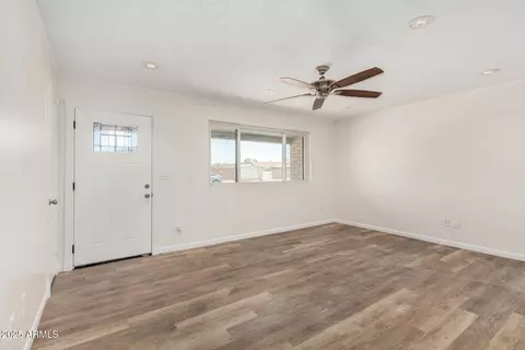 Living - 900 S Palo Verde Dr, Apache Junction, AZ 85120 photo 1 of 2
