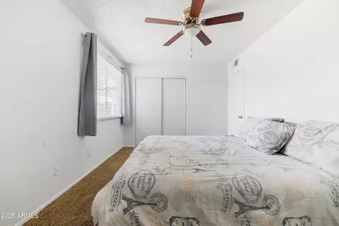 4133 E Pleasant Ln, Phoenix, AZ 85042 photo 22