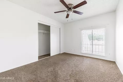 4133 E Pleasant Ln, Phoenix, AZ 85042 photo 20