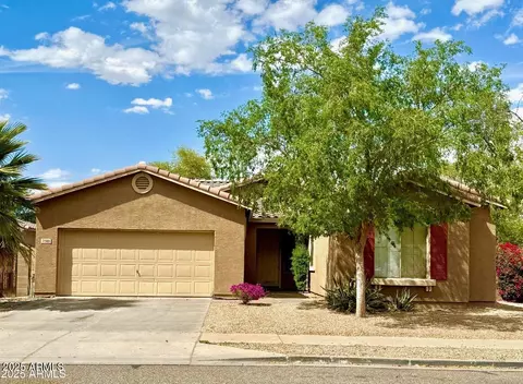 7310 W Pioneer St, Phoenix, AZ 85043