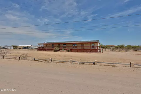 811 S 350th Ave, Tonopah, AZ 85354