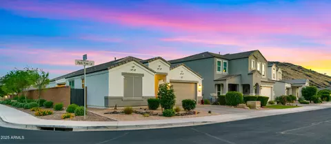 2055 E Park View Ln, Phoenix, AZ 85024