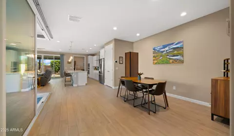 2055 E Park View Ln, Phoenix, AZ 85024 photo 4