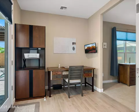 2055 E Park View Ln, Phoenix, AZ 85024 photo 17