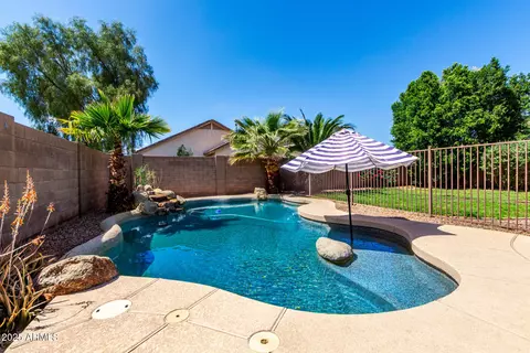 Exterior - 2558 S Martingale Rd, Gilbert, AZ 85295 photo 4 of 5