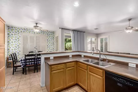 Kitchen - 2558 S Martingale Rd, Gilbert, AZ 85295 photo 3 of 4