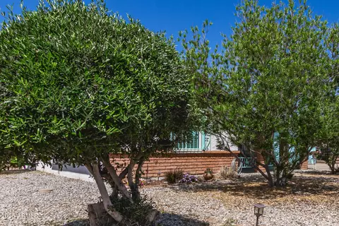 4402 N 79th Dr, Phoenix, AZ 85033 photo 5