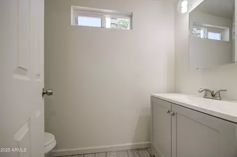 Bath - 552 E 8th St, Florence, AZ 85132 photo 1 of 3