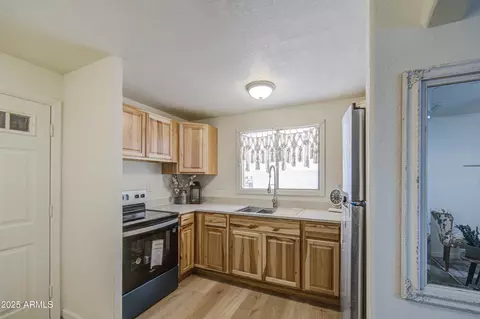 Kitchen - 552 E 8th St, Florence, AZ 85132 photo 2 of 3