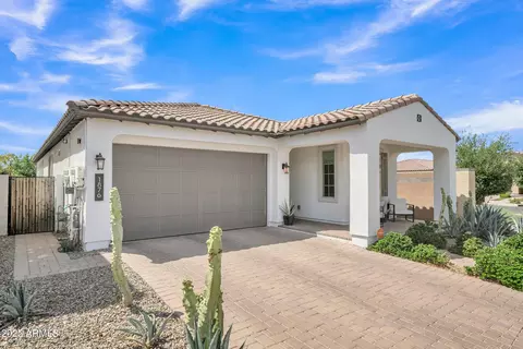 1876 S Huish Dr, Gilbert, AZ 85295