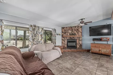 1542 E Galvin St, Phoenix, AZ 85086 photo 8