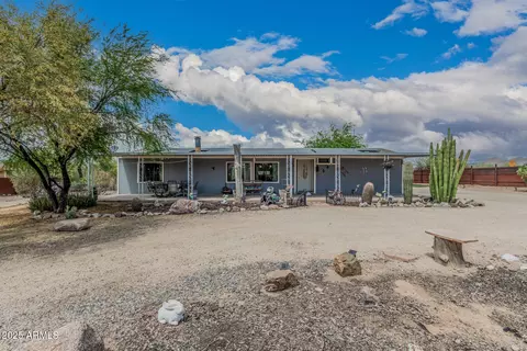 1542 E Galvin St, Phoenix, AZ 85086