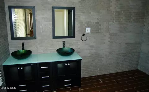 1007 W Fairmount Ave, Phoenix, AZ 85013 photo 5