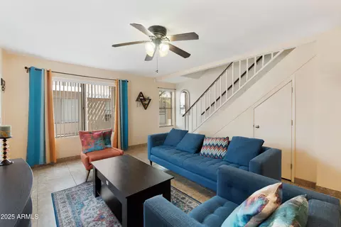 Living - 2833 E Tracy Ln #1, Phoenix, AZ 85032 photo 4 of 4