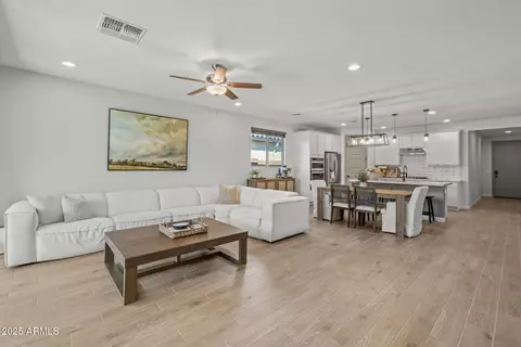 10203 E Revolution Dr, Mesa, AZ 85212 photo 4