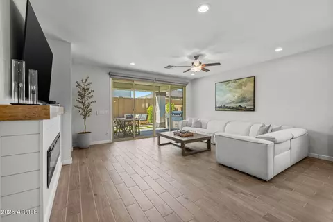 10203 E Revolution Dr, Mesa, AZ 85212 photo 10
