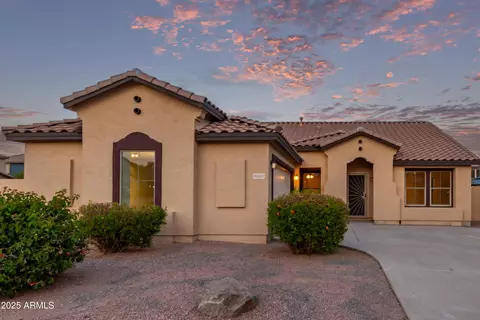 6883 S Gemstone Pl, Chandler, AZ 85249