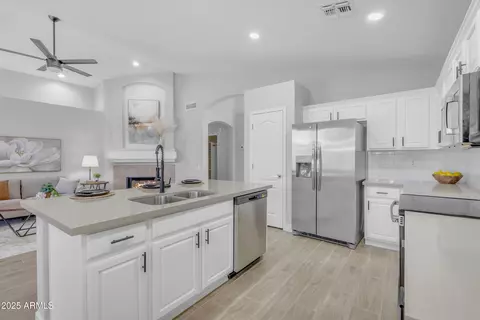 8536 E Milagro Ave, Mesa, AZ 85209 photo 3