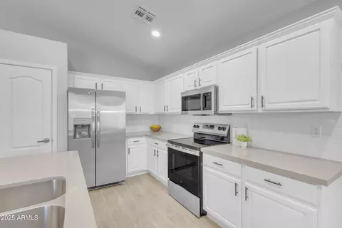8536 E Milagro Ave, Mesa, AZ 85209 photo 17