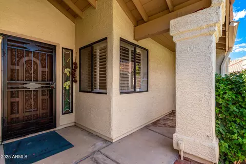 1026 E Chilton Dr, Tempe, AZ 85283 photo 4