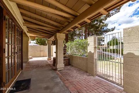 1026 E Chilton Dr, Tempe, AZ 85283 photo 26