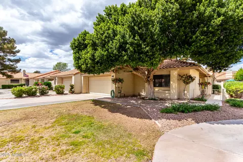 1026 E Chilton Dr, Tempe, AZ 85283