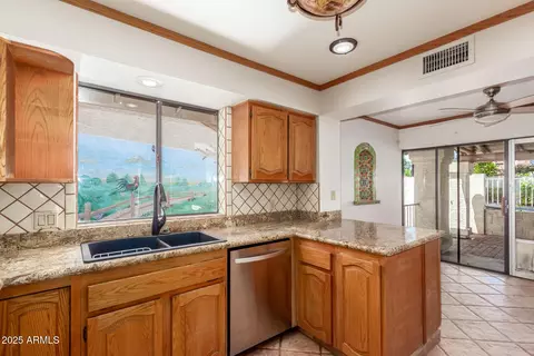 1026 E Chilton Dr, Tempe, AZ 85283 photo 10