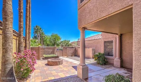 Exterior - 15846 S 33rd Pl, Phoenix, AZ 85048 photo 3 of 8