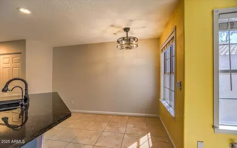 Dining - 15846 S 33rd Pl, Phoenix, AZ 85048 photo 1 of 1