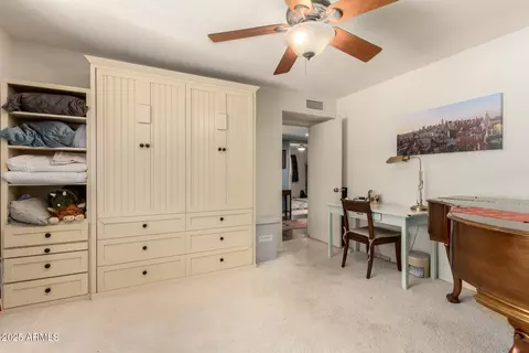 Bedroom - 4601 E Fanfol Dr, Phoenix, AZ 85028 photo 5 of 5