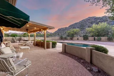 Exterior - 4601 E Fanfol Dr, Phoenix, AZ 85028 photo 6 of 22