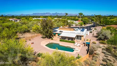 View/Area - 4601 E Fanfol Dr, Phoenix, AZ 85028 photo 7 of 14