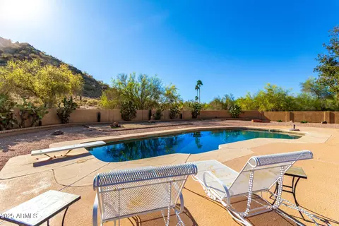 Exterior - 4601 E Fanfol Dr, Phoenix, AZ 85028 photo 22 of 22