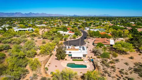 View/Area - 4601 E Fanfol Dr, Phoenix, AZ 85028 photo 10 of 14