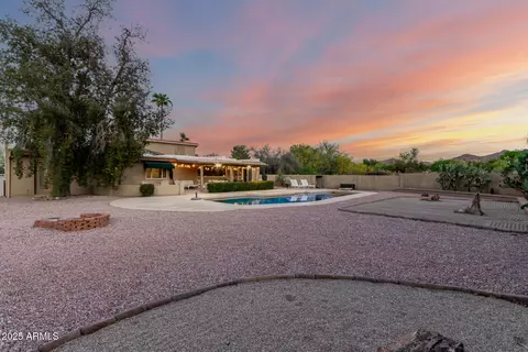 Exterior - 4601 E Fanfol Dr, Phoenix, AZ 85028 photo 10 of 22