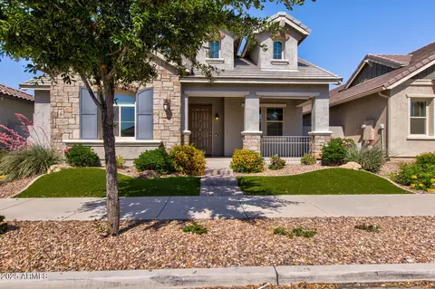 4390 Evelyn St, Gilbert, AZ 85295