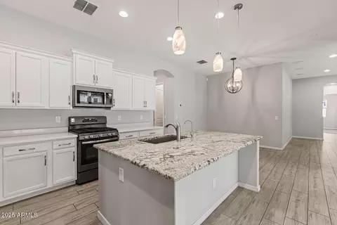 4390 Evelyn St, Gilbert, AZ 85295 photo 18