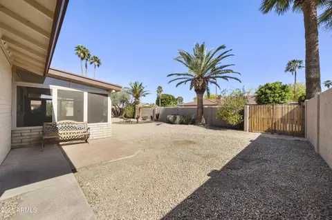 Exterior - 1104 E Watson Dr, Tempe, AZ 85283 photo 2 of 9