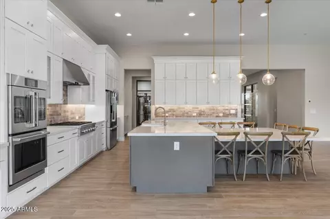 Kitchen - 1261 E Lynx Way, Gilbert, AZ 85298 photo 2 of 4